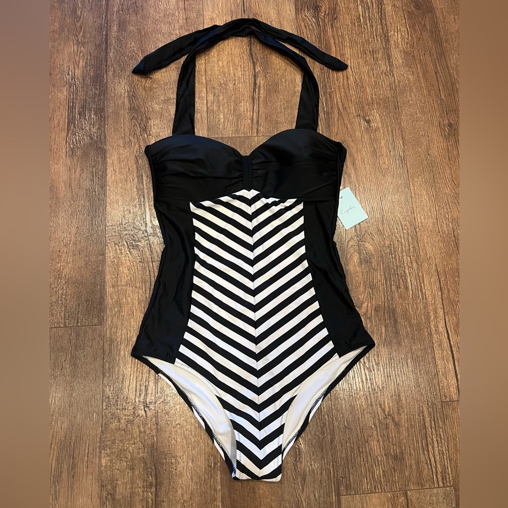Cupshe Black and White Striped One Piece